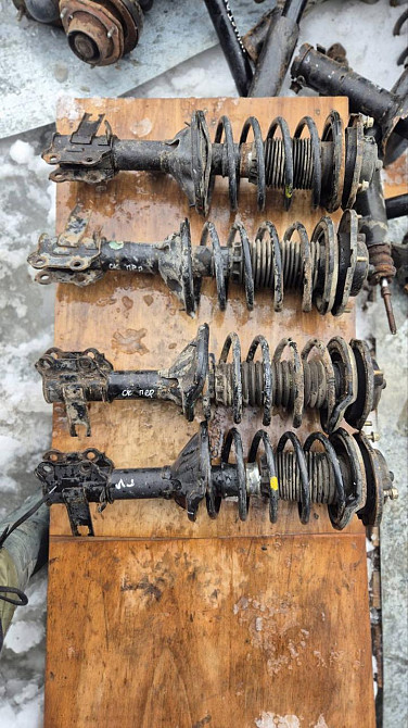 Передні стійки в зборі джилі СК Київ - фото 1