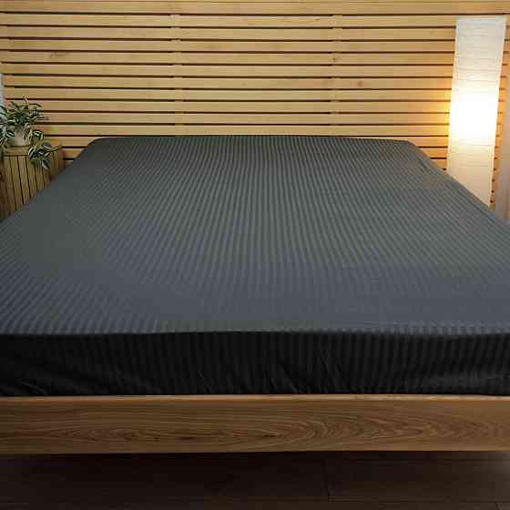 Простынь на резинке евро страйп-сатин 100% хлопок 200х200х35см 125г/м2 (Графит) Сумы