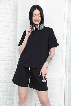 Трикотажный костюм с шортами 