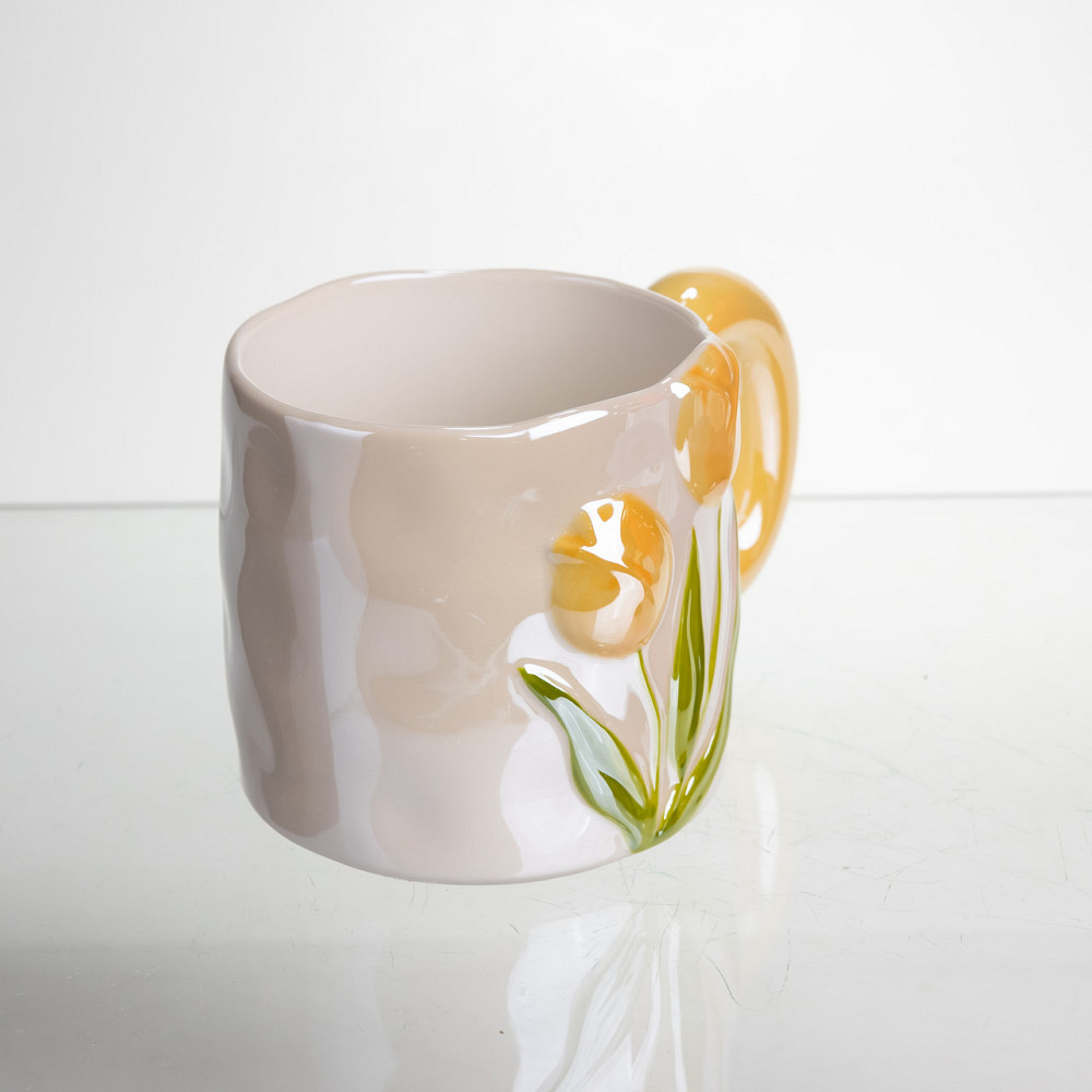 Yiwu Новорічна порцелянова чашка для чаю та кави "Ніжний Тюльпан" з 3D-декором 400 мл, святкова Коломыя - изображение 2