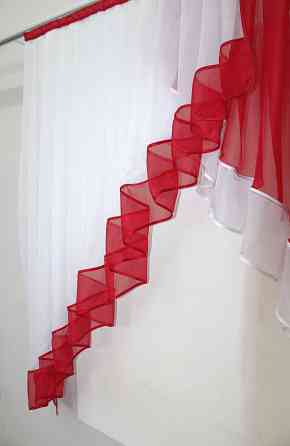 Кухонная занавеска VR-Textil № 023к красный с белым 150х150 см (50-092) Киев