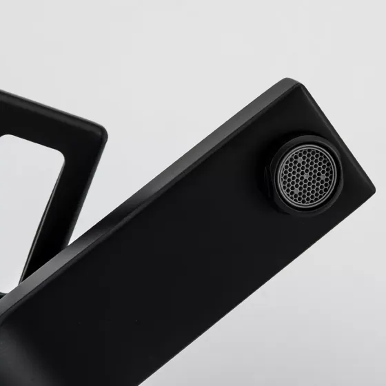 Смеситель для умывальника GAPPO G1017-6 черный Киев