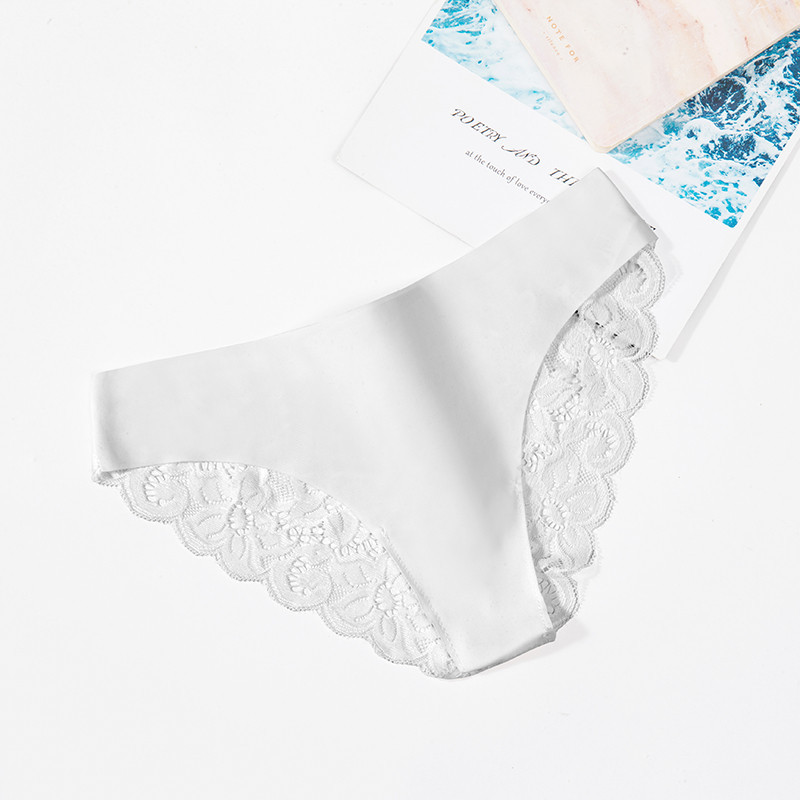 Женские бесшовные трусы с кружевом набор 3 штуки 42 черный белый голубой Киев - изображение 4