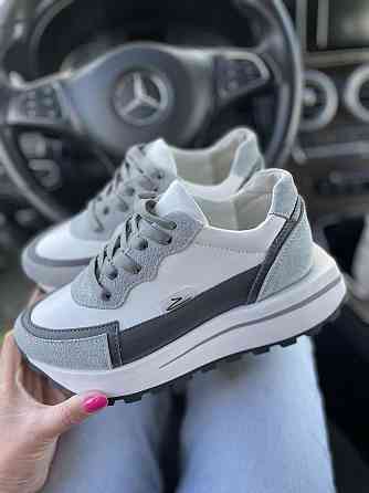 Olli Кросівки жіночі OLLI T-2-Атиа білий/сірий (весна-осінь, шкіра натуральна) (5042) Коломыя