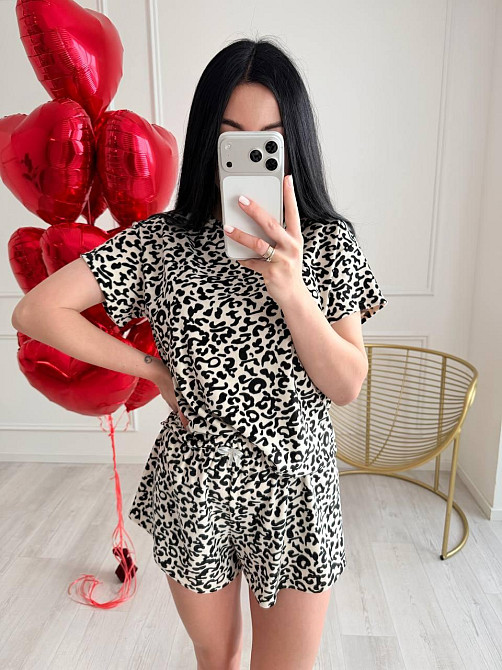 Женская стильная домашняя пижама с велюром Молочный 2 Одесса - изображение 3