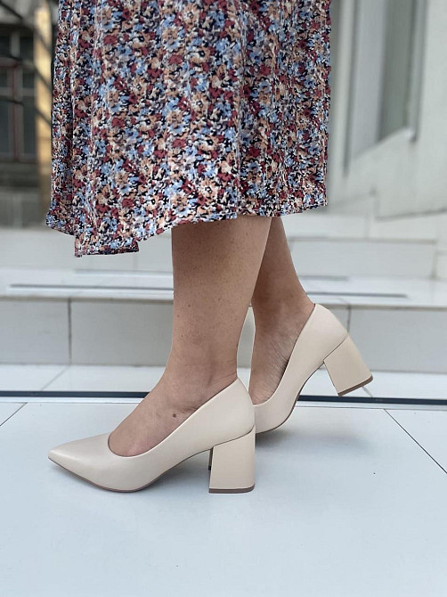 Loretta Туфлі жіночі LORETTA бежеві еко-шкіра каблук 6 см 36р.-23.5см. 38р.-25см. (A320-5) Коломыя - изображение 3