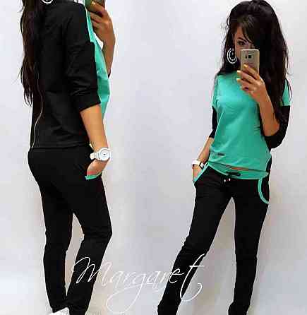 Женский летний костюм со змейкой на спине Киев