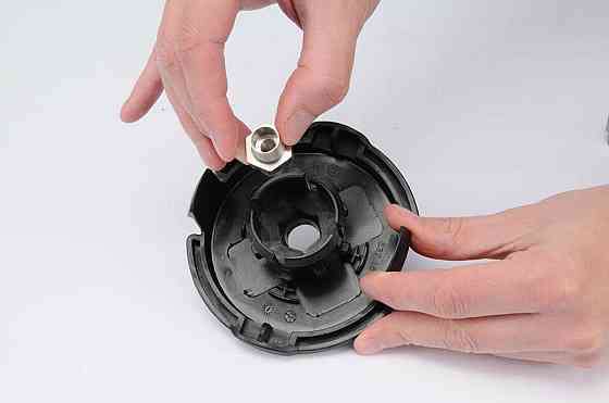 Головка для кріплення жилки до газонокосарок FLO: Ø=2,4- 2,7 мм, 5 адаптерів, Ø=123 мм, h=70 мм [10] Одеса