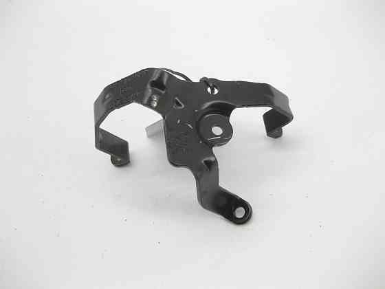 VAG  059971502R Тримач дротів металевий на кришці клапанів лівої головки Одеса