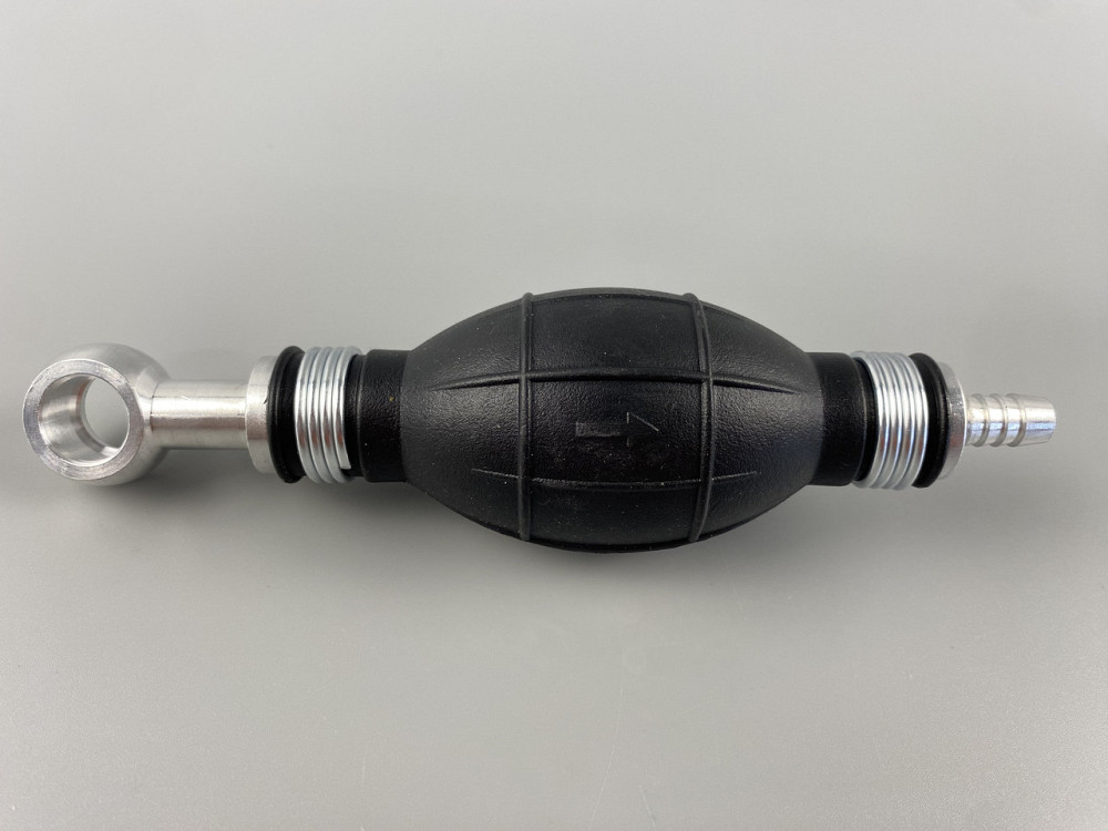 Ручний насос для перекачування рідини з клапаном масло-бензостійка гума алюмінієві наконечники d = 10 мм/d=14 м Мукачево - фото 3