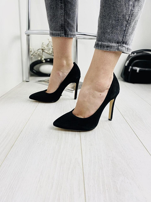 Nivelle Туфлі жіночі NIVELLE чорні натуральна замша 37р. каблук 11см (1740/10502-10512) Коломия - фото 5