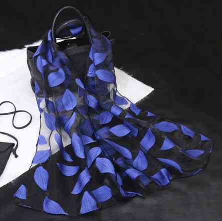 Женский шарфик с принтом 180 на 68 см черно-синий Киев