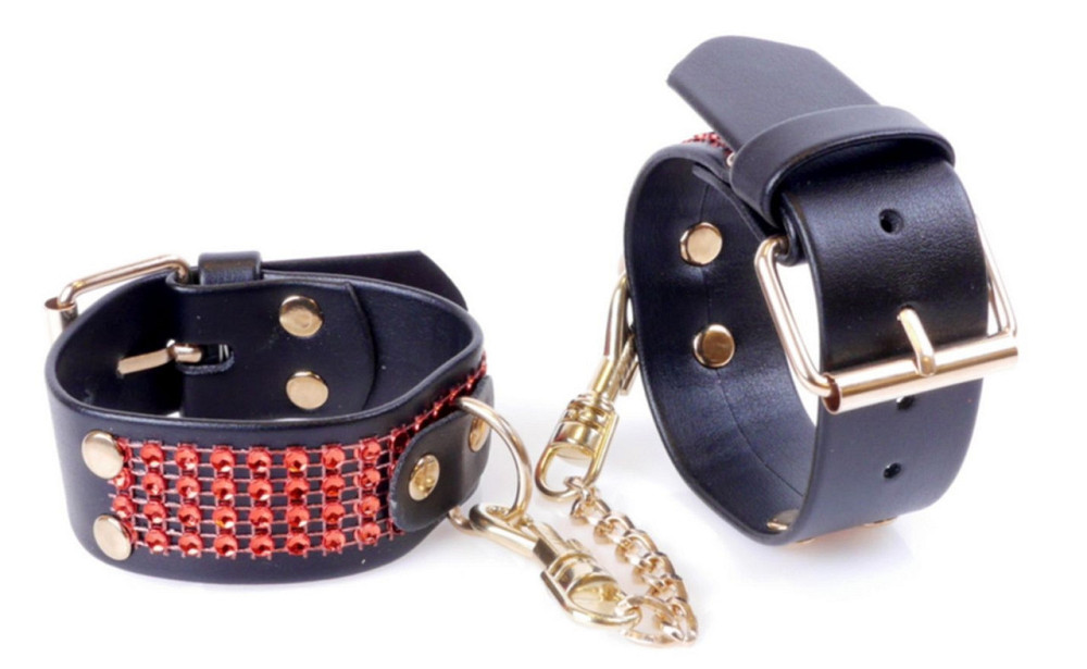 Наручники зі штучної шкіри з кристалами Fetish Boss Series - Handcuffs with cristals Red, BS3300109 Sex Aura Київ - фото 2