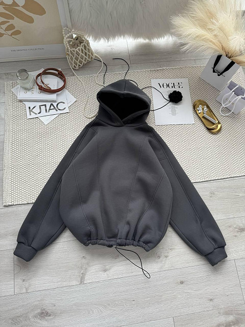 Жіноча стильна тепла худі з фіксаторами суцільна турська тринитка на флісі Графіт Одеса - фото 3