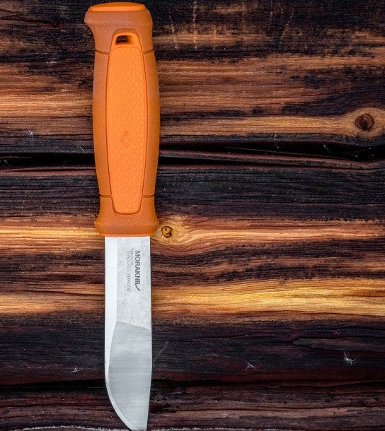 Туристический Нож с чехлом Morakniv 