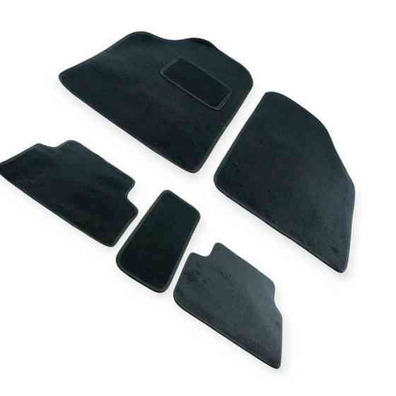 Килимки універсальні. текстильні "universal b" чорний салон Мукачево