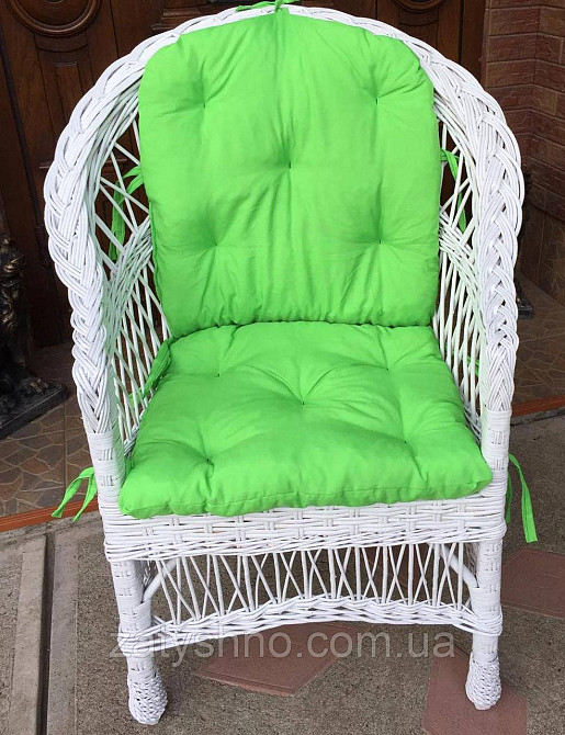 Крісло плетене з салатовою накидкою Київ - фото 4