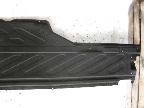 Mercedes-Benz  A2056840118 Новий бічний захист днища кузова ліва повстяна C-Class W205 Одесса