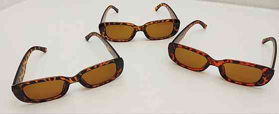 Сонцезахисні прямокутні окуляри в пластиковій оправі леопардові Луцьк