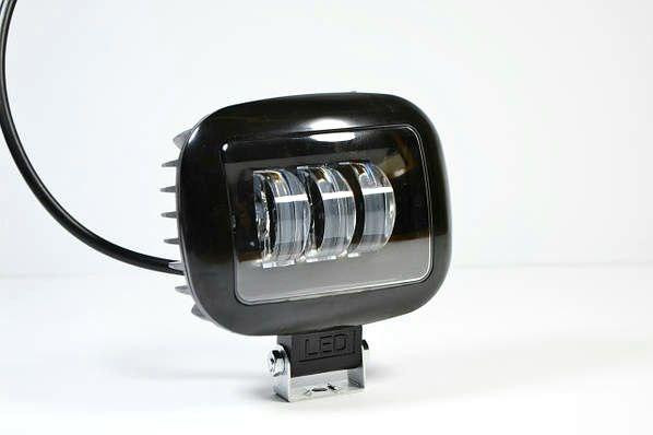 Світлодіодна фара AllLight 30W (A) 3chip spot 9-30V КВАДРАТНА Харків - фото 3