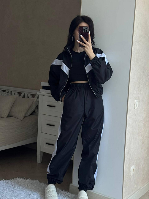 Женский плащевой костюм двойка: кофта и штаны в спортивном стиле плащевка эмми 46/48, Черный Одесса - изображение 2