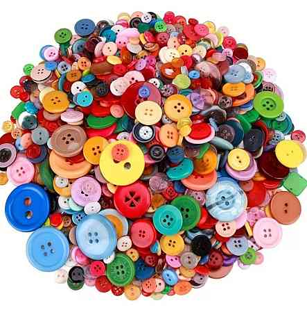 Набір кольорових ґудзиків 100 шт – пластикові ґудзики різних розмірів для шиття, декору та рукоділля Київ