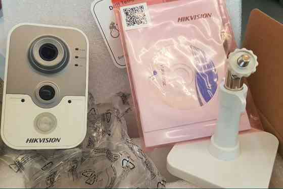 Камера видеонаблюдения: HIKVISION DS-2CD2442FWD-IW ( 2.8mm.) WI-FI. Харьков