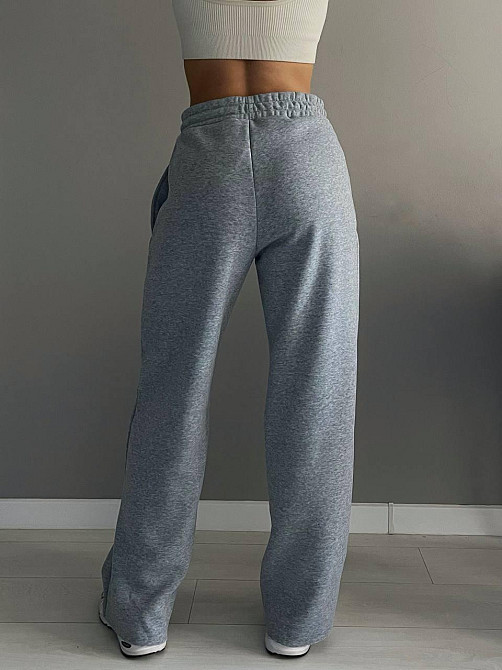 Жіночі стильні утеплені штани палаццо тринитка на флісі Сірий, 42/46 Одеса - фото 3