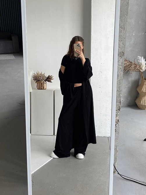 Жіночий базовий прогулянковий костюм-трійка: кімоно + футболка + палаццо турецька натуральна віскоза Чорний Одеса - фото 1