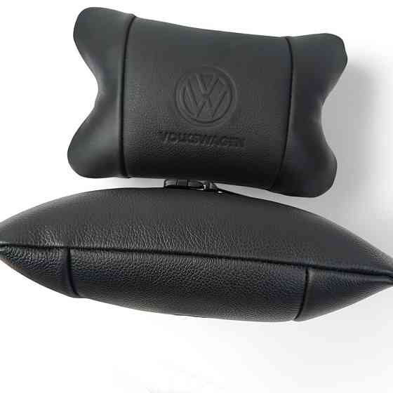Набір шкіряних подушок 2шт - Volkswagen на підголовник у машину, UK-887 Автомобільна подушка Київ