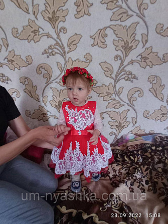 Розовое платье на годик красивые платья на годик 