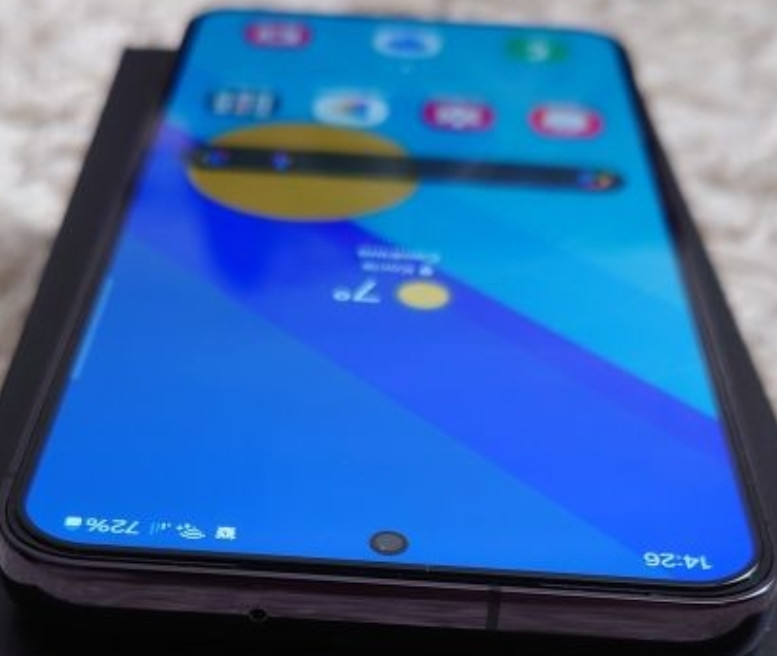 Смартфон Samsung Galaxy S23 8/256Gb. Официал SM - S911B /DS Киев - изображение 3