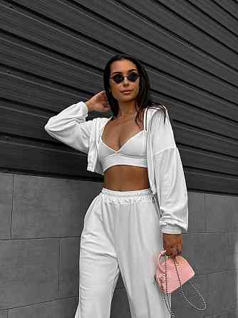 Жіночий костюм трійка: кофта топ і штани велюр Одеса