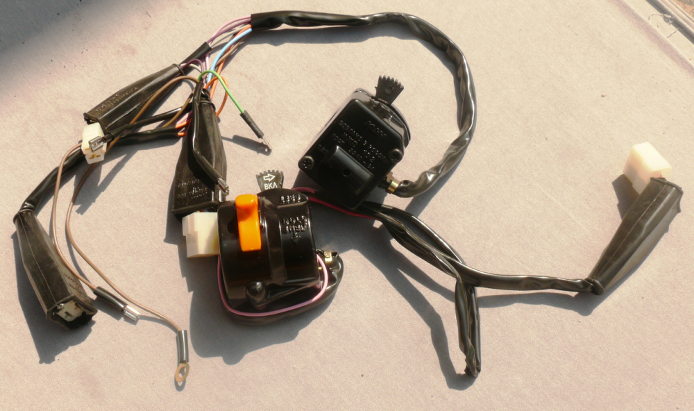 Тумблера руля мотоцикл Иж пара Мукачево - изображение 1