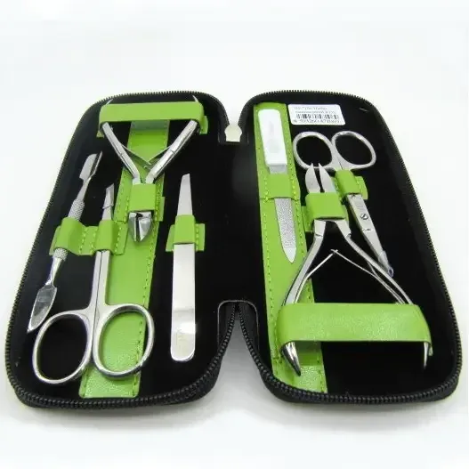 Маникюрный набор KDS (7 предметов) с металлической пилочкой Киев - изображение 5