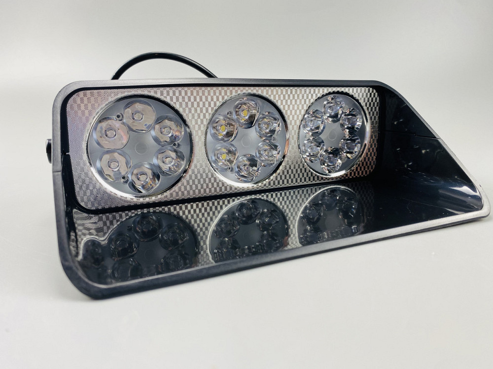 Проблисковий світлодіодний маячок мигалка лампа S18 стробоскоп 9-80V (18 led діодів) Мукачево - фото 10