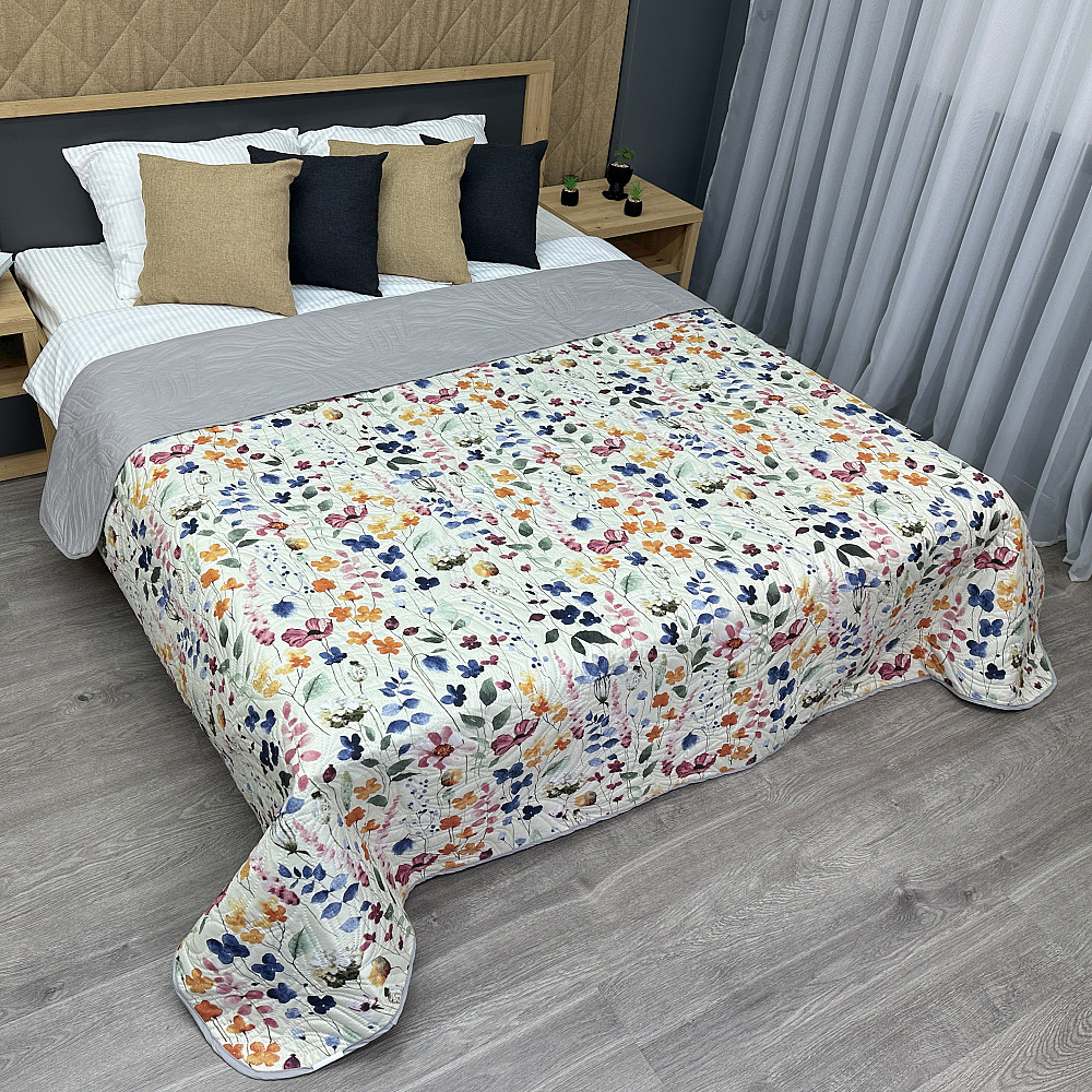 Покривало Decorator Bloomy 210х215 см с разноцветным цветочным принтом (85-174) Київ - фото 1