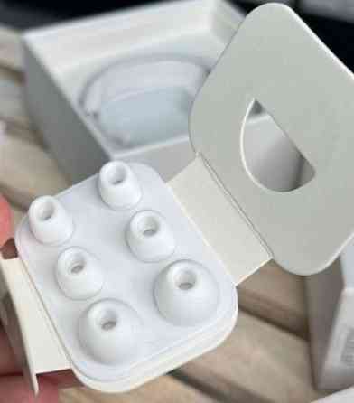 Аирподс pro 2 Lux 1:1 (рабочие шумоподавления и прозрачность) + чохол. Киев