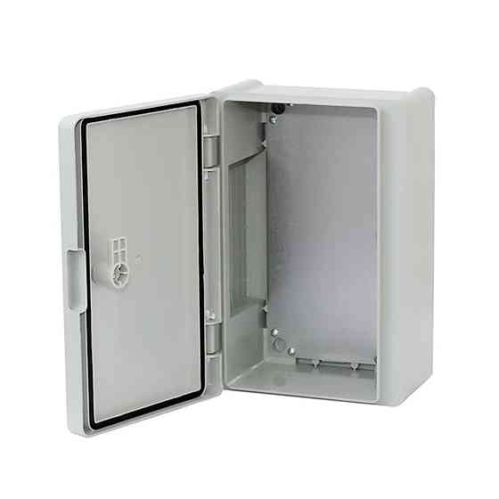 Щит ERKA 022 200 x 300 x 120 мм з монтажною панеллю і опаловими дверцятами Киев