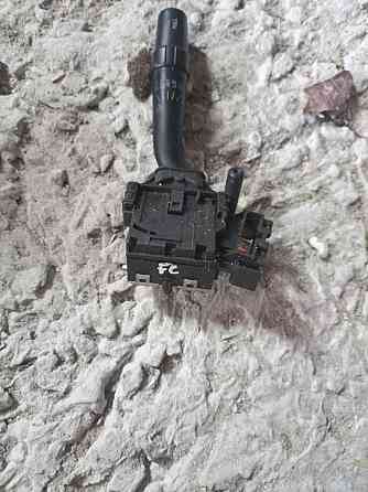 Подрулевой переключатель Джилі FC Київ