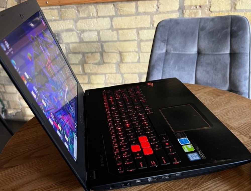 Ноутбук ігровий ASUS ROG Strix GTX 1070, 16Gb. 1060,1650, 3050. Київ - фото 4