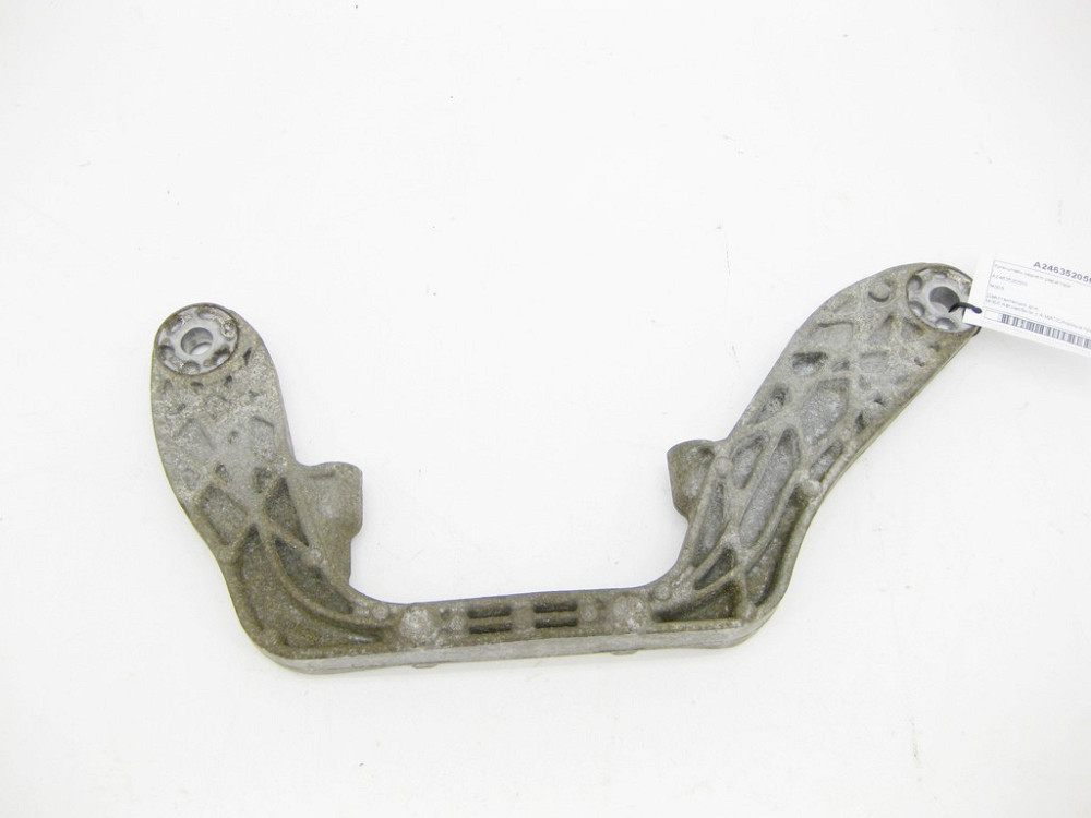 Mercedes-Benz  A2463520500 Кронштейн заднього редуктора CLA Shooting Brake X117 CLA C117 GLA X156 A-class W176 B-class W246 Одеса - фото 4