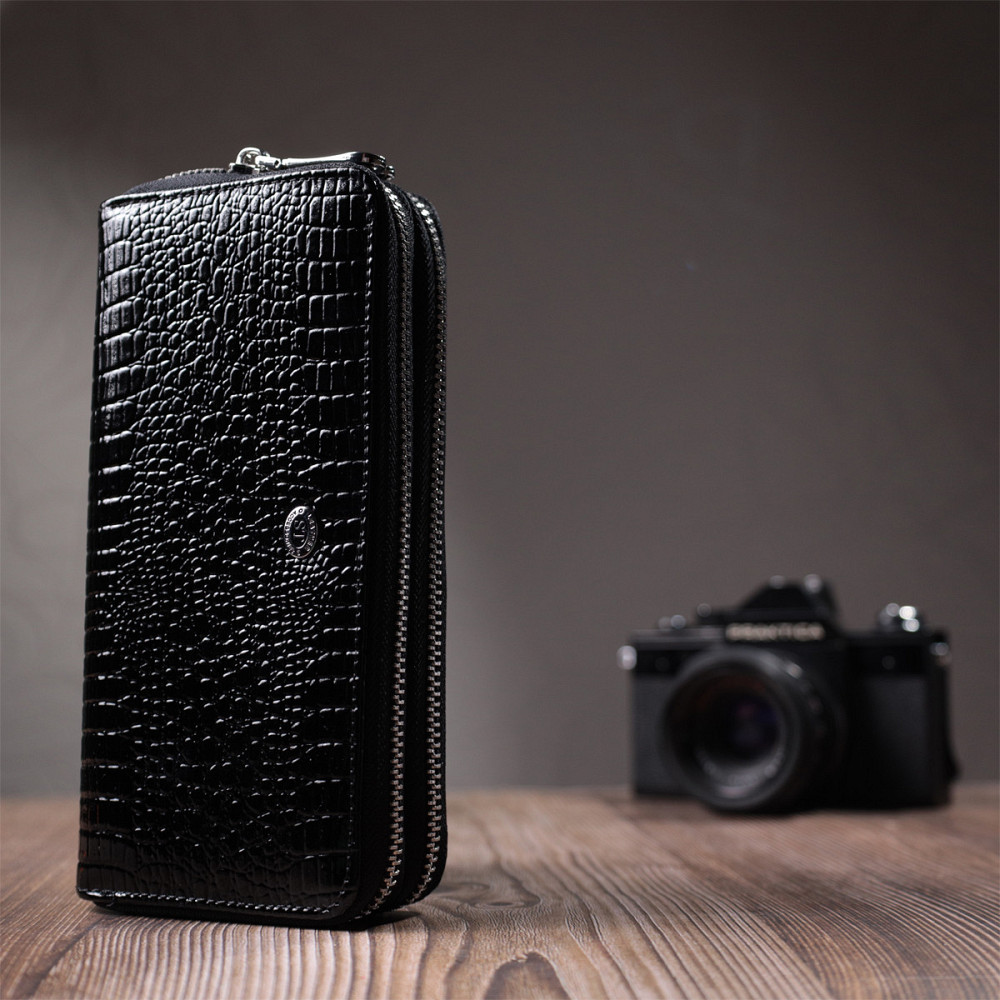 Стильний фактурний клатч на два відділення із лакованої натуральної шкіри ST Leather 22693 Чорний Київ - фото 10