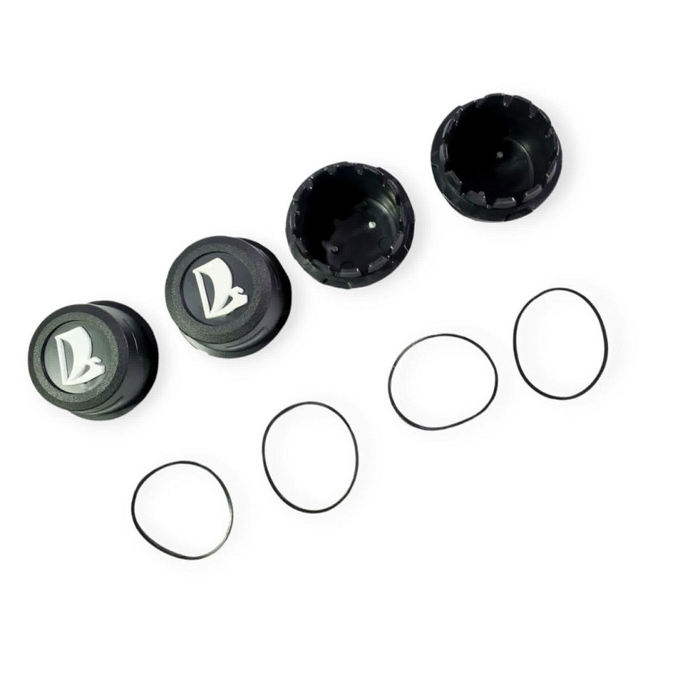 Колпачок ВАЗ 2108 с уплотнит.кольцом и эмблемой Bagis (к-т 4шт) черный, белый лого ступицы Мукачево - изображение 1