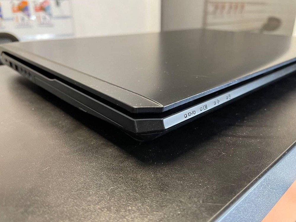 Ігровий ноутбук Sager б/у стан гарний Київ - фото 7