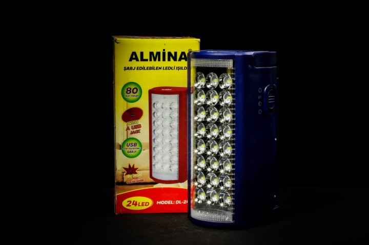Фонарь ALMINA переносной светодиодный с повербанком 24 LED, ЗУ 220V, сменный аккумулятор 6В Power Bank Київ - фото 1