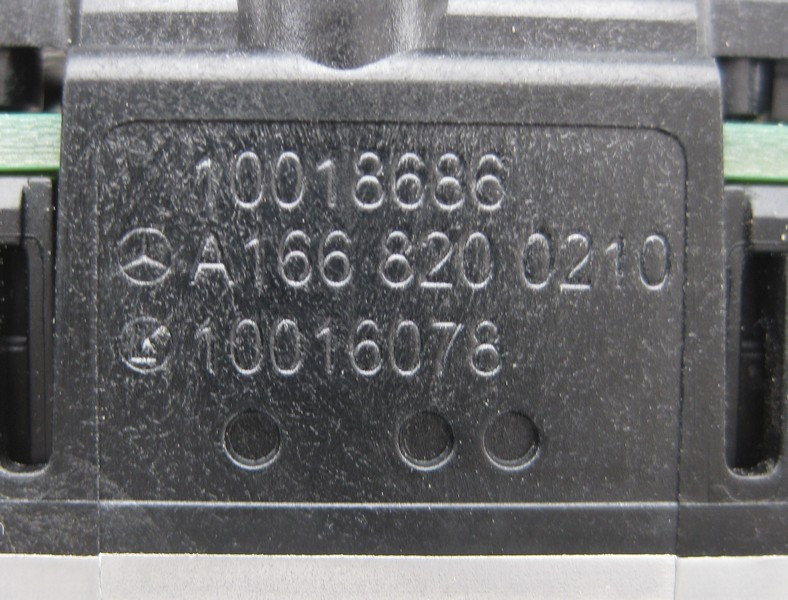 Mercedes-Benz  A1668200210 Кнопка відкриття задніх кватирок GL X166 Одеса - фото 3