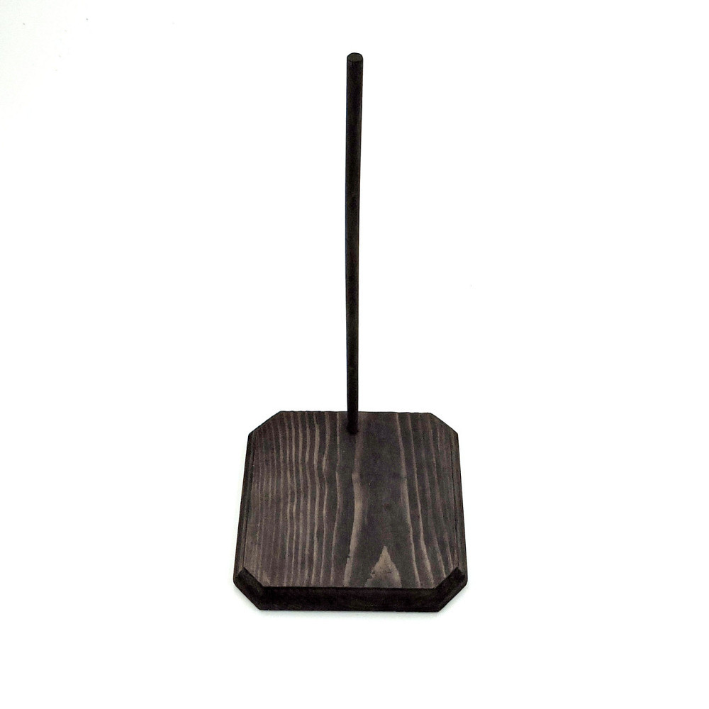 Подставка для кукол 