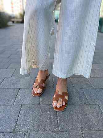 Notta bene Модні шльопанці жіночі з натуральної шкіри коричневі на низькому ходу Notta bene TS- Коломыя