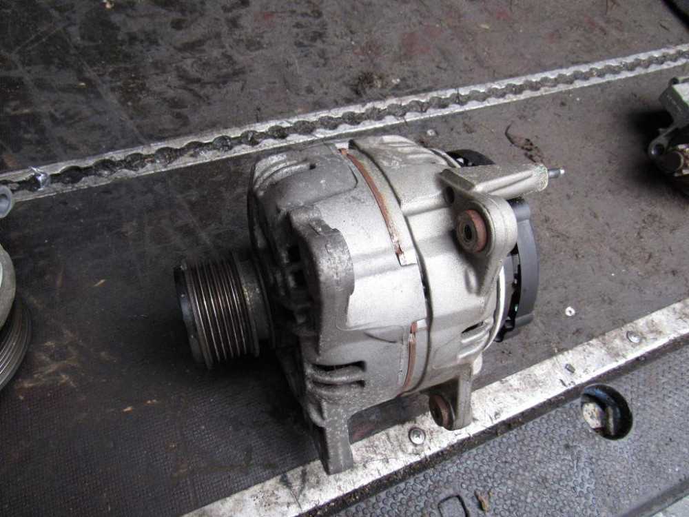 Генератор Volkswagen Caddy 1.9 tdi 2004-2010 Ковель - фото 3